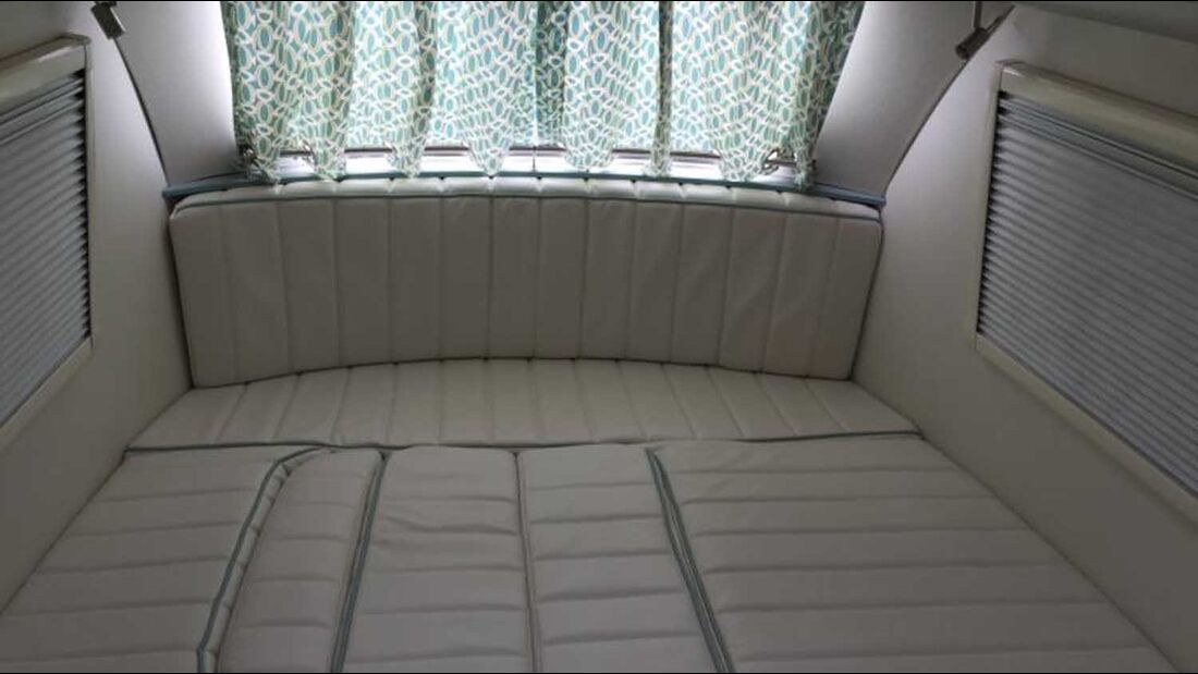Barefoot Wohnwagen Bett