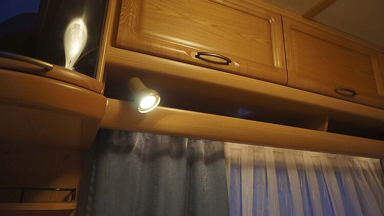 So klappt's: LED-Lampen im Caravan nachrüsten
