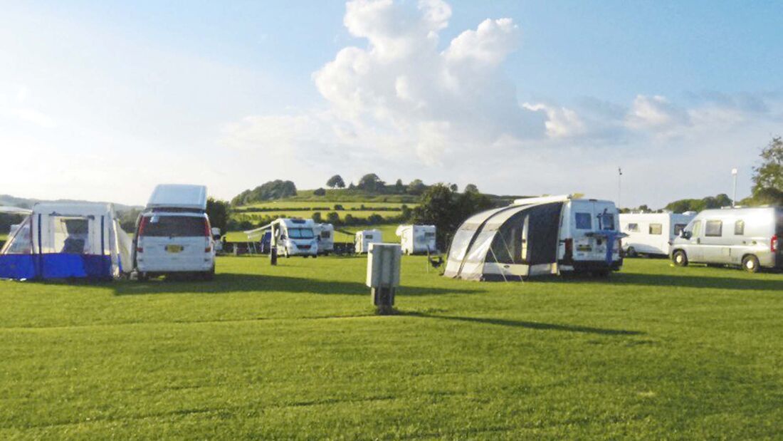 Camping and Caravanning Club Site Salisbury