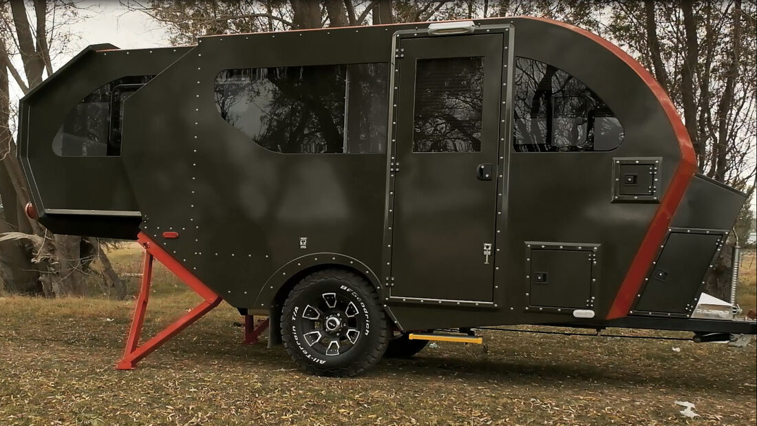 Campravan Raptor XC Hunter Slide-Out Caravan