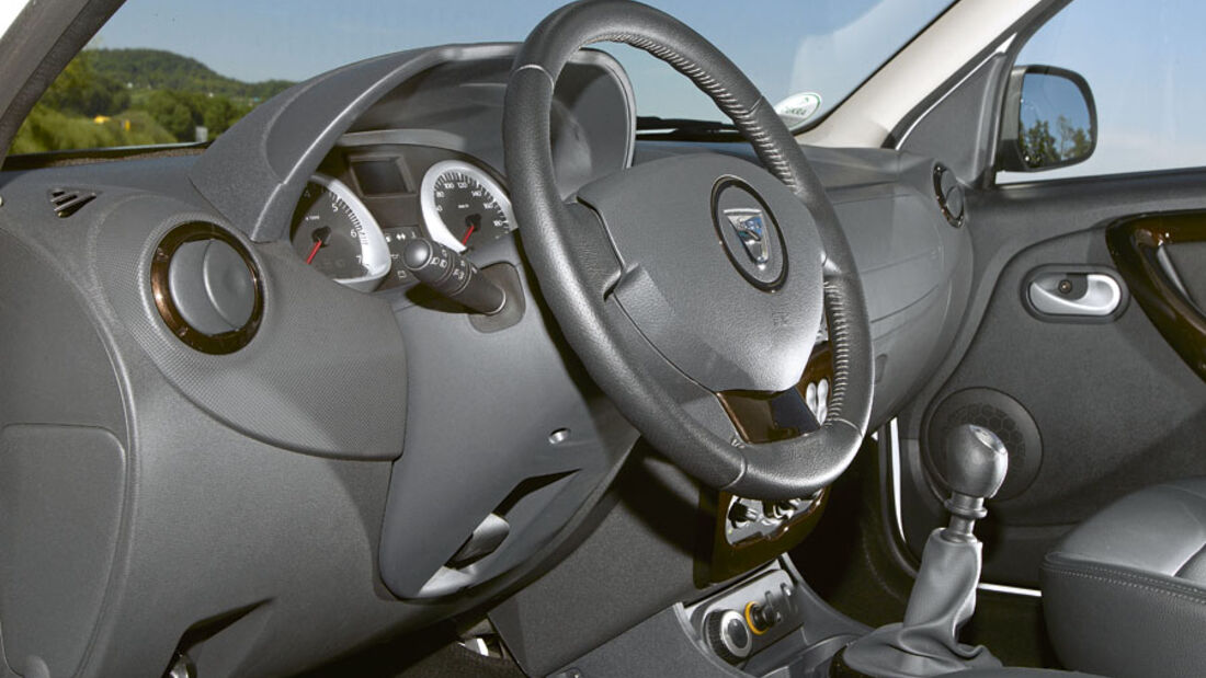 Dacia Duster Cockpit