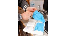 Handschuhe Wassertest-Box für Frischwasseranlage