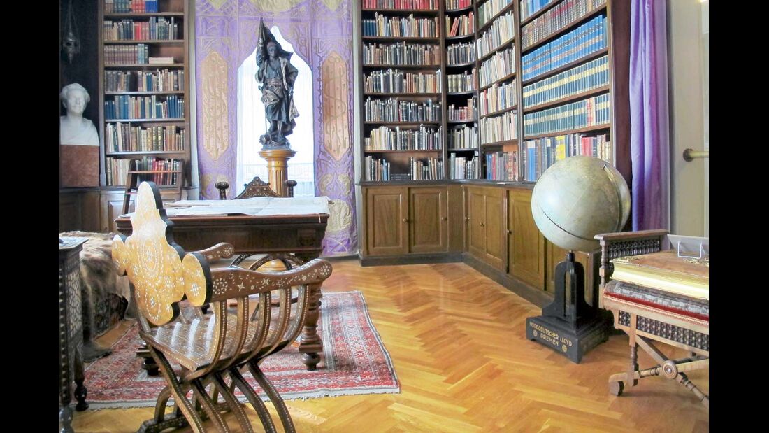 Karl Mays umfangreiche Bibliothek