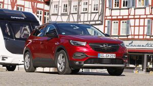 Opel Grandland X im Zugwagentest