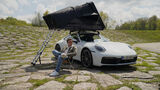Porsche 911 mit Dachzelt