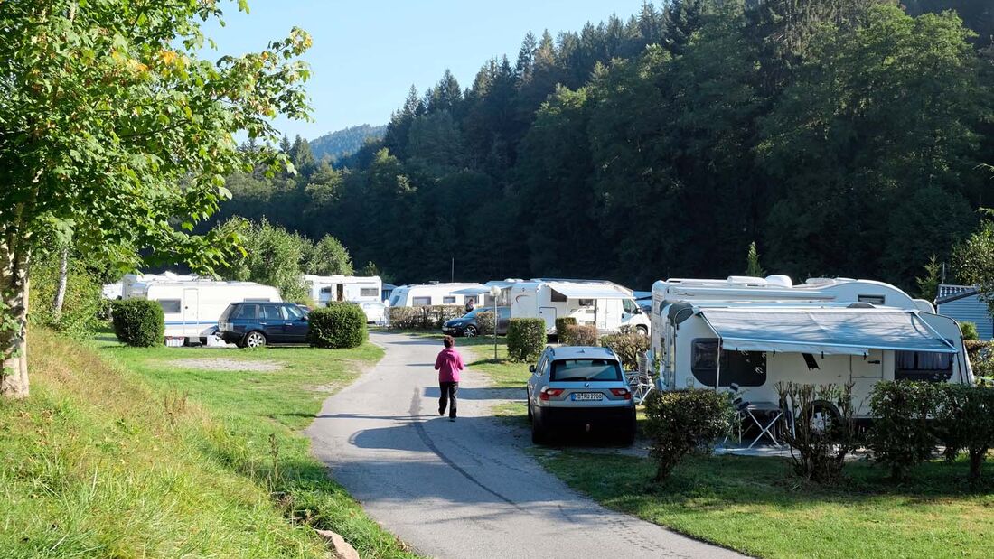 Von Campingplätzen wie dem Kleinenzhof aus lassen sich der Nordschwarzwald und die nahegelegenen Großstädte entdecken.